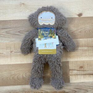 NWT Slumberkins XL Shine Bright Bigfoot Brown Stuffed Animal with scarf